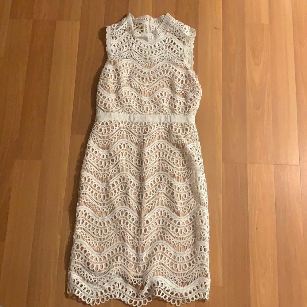 NWT! 🤍Just Me lace bodycon dress